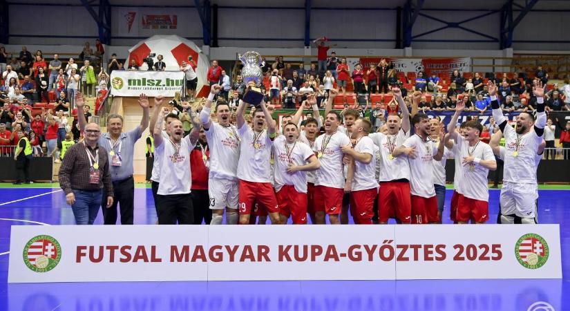 Futsal: kupagyőztes berettyóújfaluiak és debreceniek
