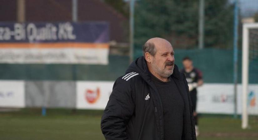 Hannich Péter segíti a bennmaradásért küzdő csapatot