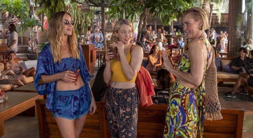 Thaiföld változtatott a beutazási szabályain, A Fehér Lótusznak is köze lehet hozzá