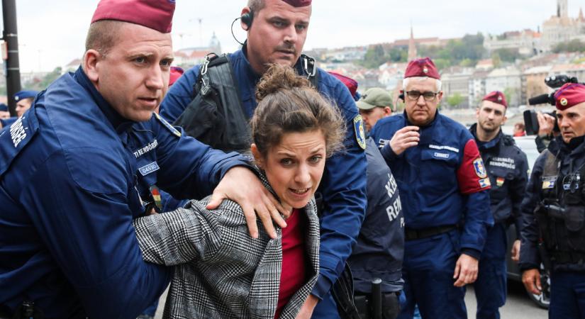 Orosz Anna lemondott a parlamenti mandátumáról