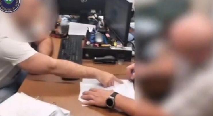 Agyonlőtte két kutyáját egy férfi Ukkon