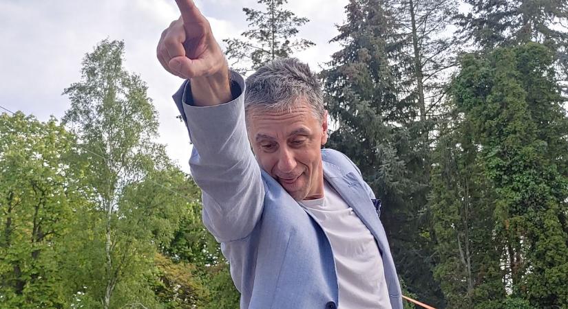 Magyarázkodnia kellett Csonka Andrásnak a komáromi koncertje miatt
