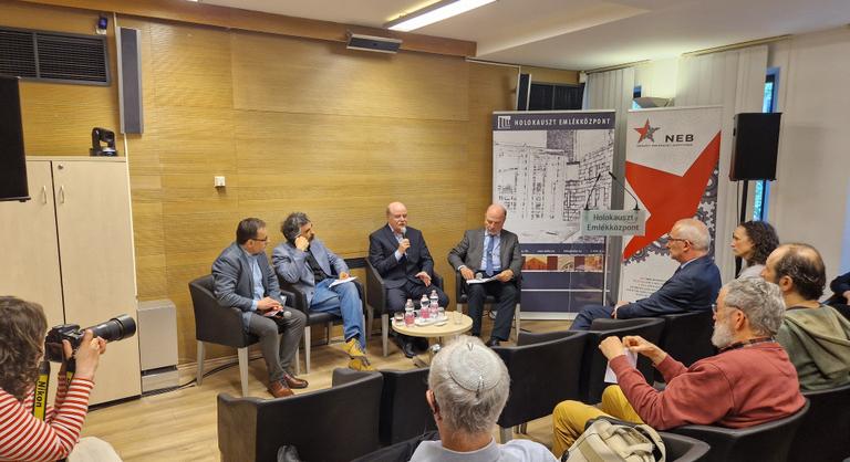 Meghurcolt zsidók és holokauszt-túlélők, akik a kommunistákat szolgálták
