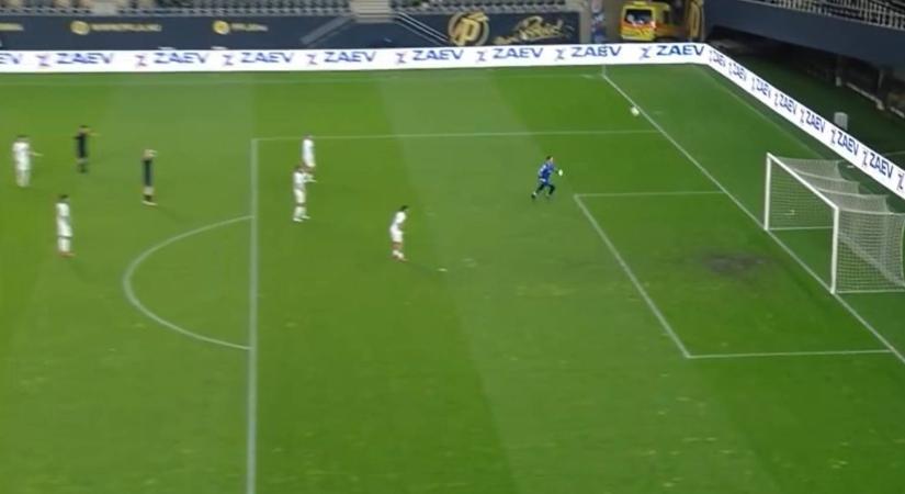 Majdnem a félpályáról lőtt kapásgólt a Juventus a Honvédnak
