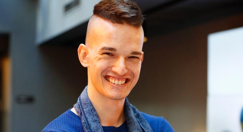 Rékasi Zsigmond ezzel a fura fotóval bizonygatja, hogy igenis védte Novák Katalint
