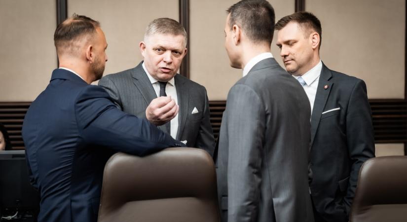 Komoly vita robbant ki Fico politikamentes vasárnapja miatt – a KDH támogatja az ötletet, a progresszívek a sajtószabadságot féltik