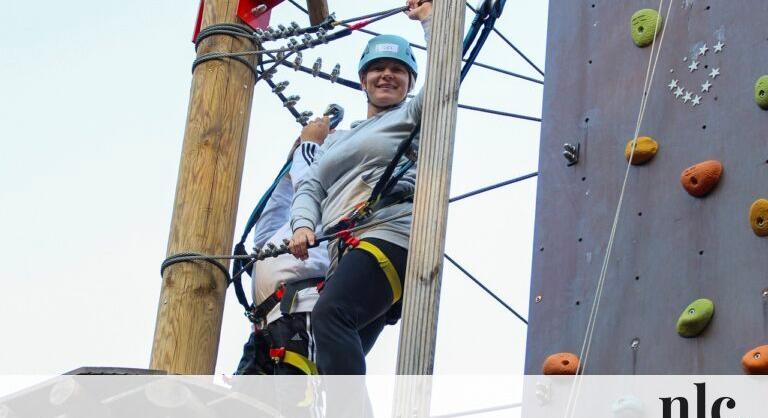 „Éppen gyászoltuk az egészséges életet, amikor a Bátor Táborba kerültünk”