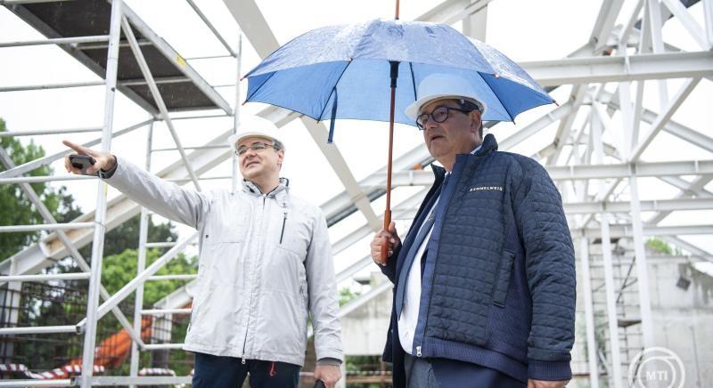 2,2 milliárd forintból valósul meg a Nemzeti Kardiovaszkuláris Laboratórium