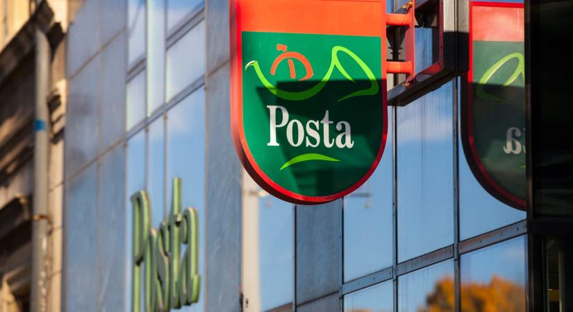 Webáruházat károsított meg a postavezető