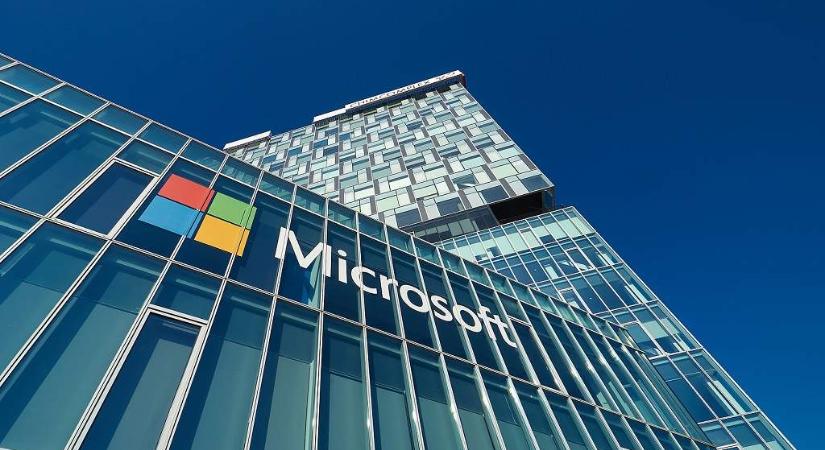 A Microsoft hétfőtől megszünteti a Skype-ot