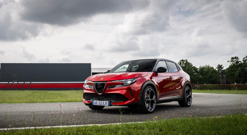 Rég nem látott magasságokban az Alfa Romeo