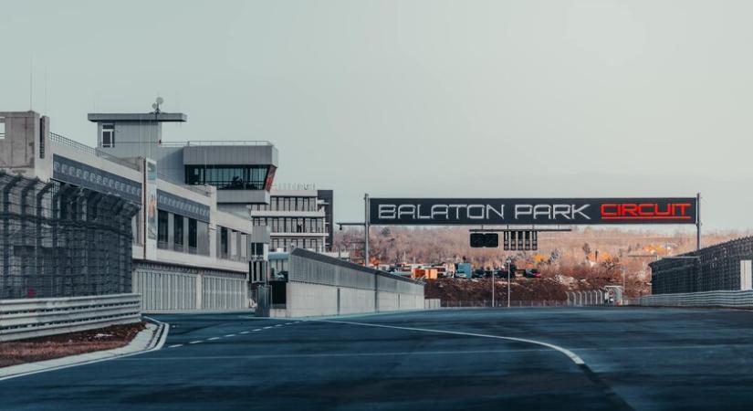 Elkészült a Balaton Park Circuit új aszfaltcsíkja - Jöhetnek a bajnokok!
