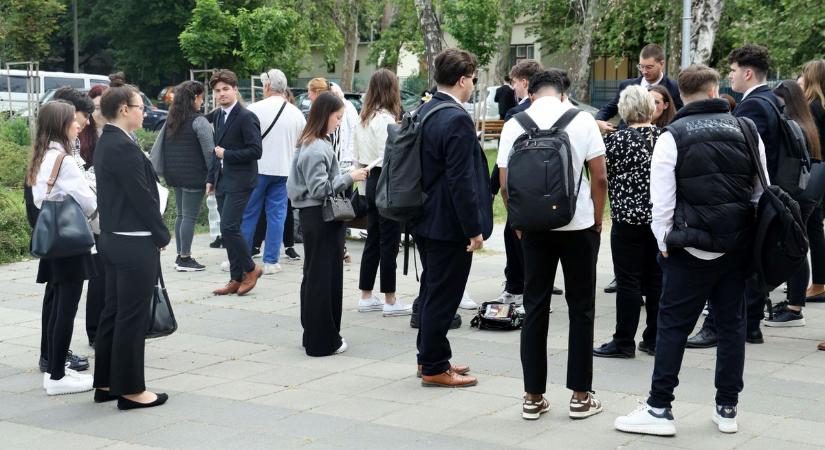 A matek érettségivel folytatódnak a vizsgák, ezek a témakörök szerepelnek a feladatlapon
