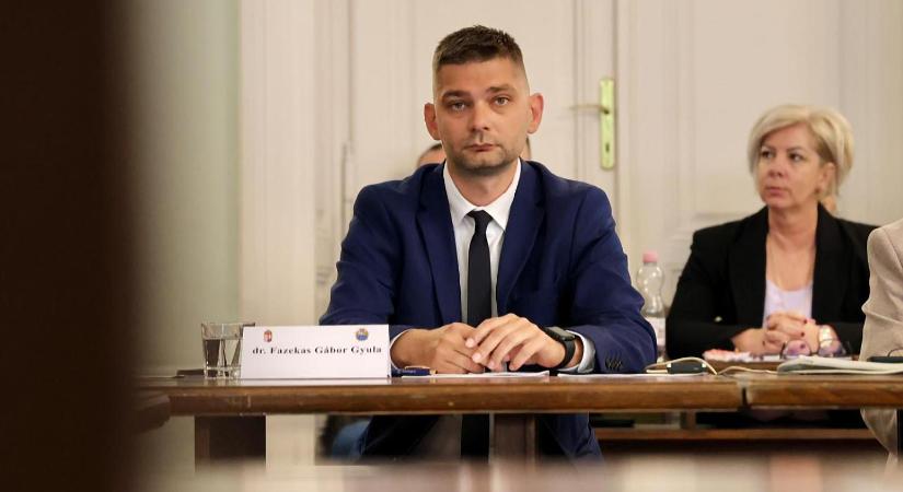 Ismeretlen fideszes lett Jász-Nagykun-Szolnok megye új közgyűlési elnöke