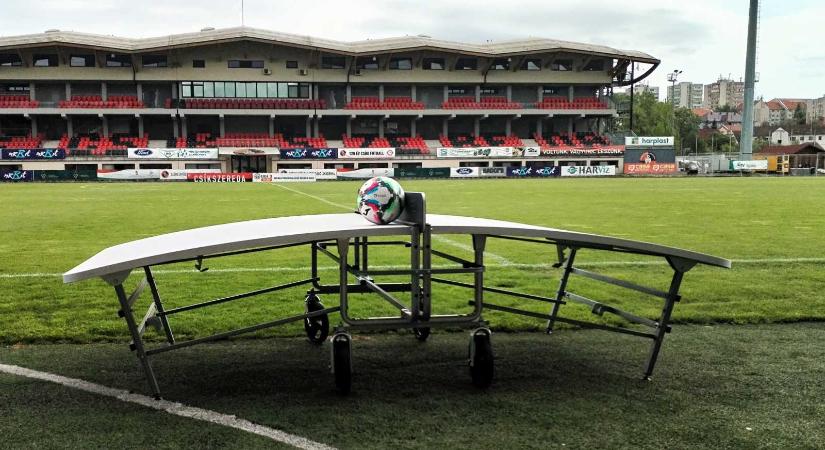 Teqball-asztalokat adományozott a Magyar Kormány a Magyar Sport Napján