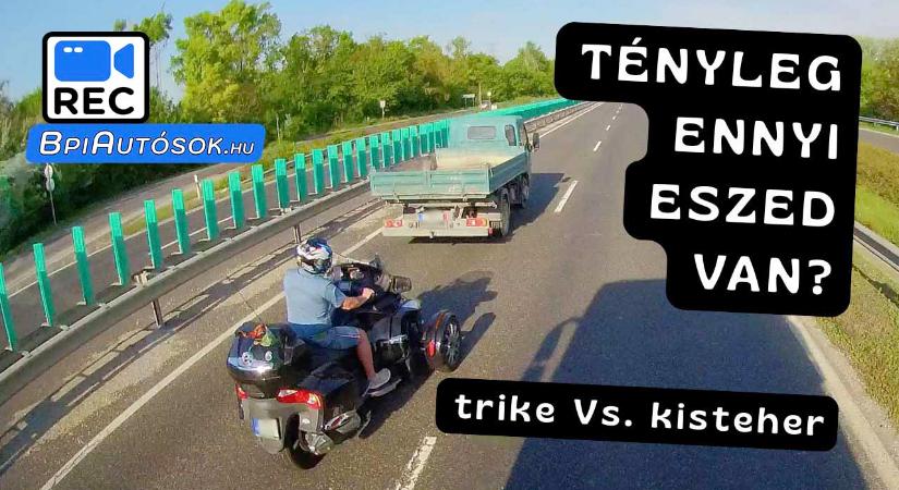 Háromkerekű motorral büntette meg a kisteherautó sofőrjét