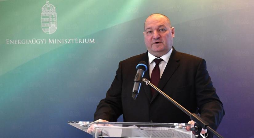 Németh Szilárd: Európában Magyarországon fizetik messze a legkisebb háztartási gáz- és áramszámlákat