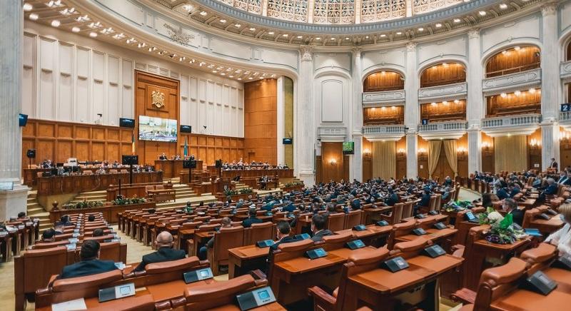 Okafogyott: mégsem tárgyalják a külügyminiszter elleni bizalmatlansági indítványt