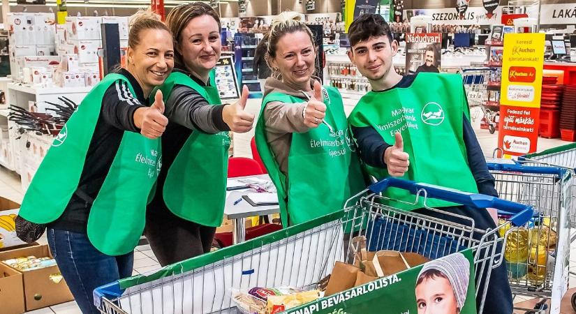 Nagyszabású adománygyűjtést szervez négy áruházláncban az Élelmiszerbank