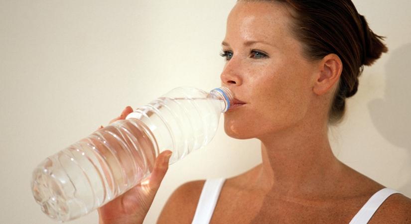 Friss kutatási eredmények: Nem elég a napi 2 liter víz?