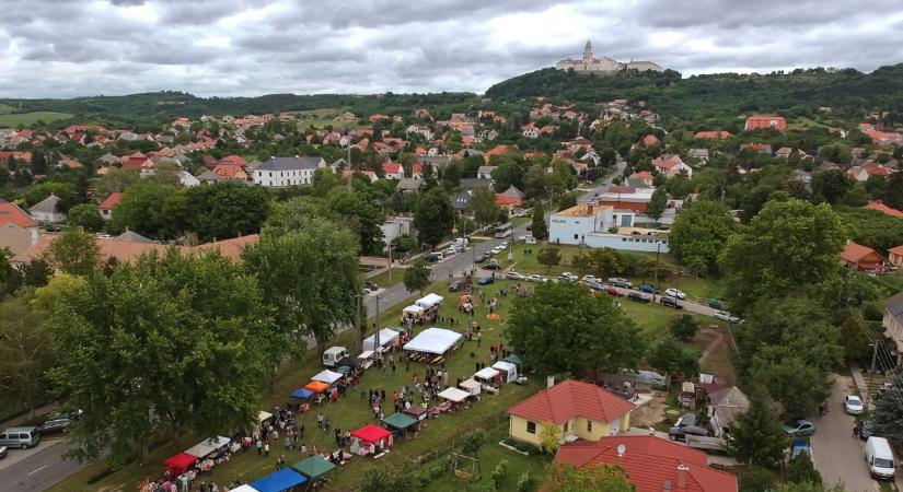 Pünkösdi Pincejárás 2025 Pannonhalma