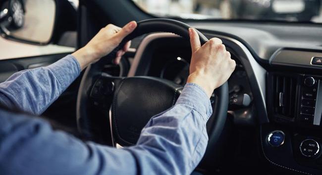 Nehezebb lesz a jogosítványt megszerzése, a Belügyminisztérium új szabályokat készít elő