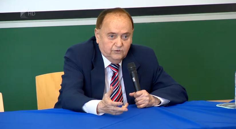 Halála után derült ki rendkívüli Torgyán Józsefről, új embert ismerhetsz meg