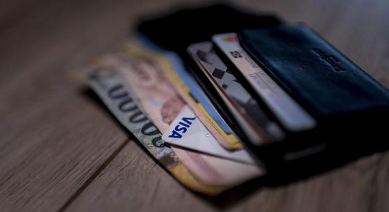 Feje tetejére állhat a vásárlás: a Visa szerint most jön az, hogy a keresés, a vásárlás és a fizetés is automatikusan történik majd