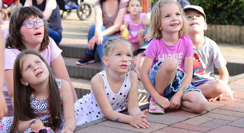 Gyermeknapi program Mezőkövesden