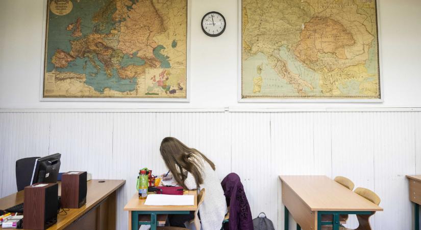 Történelemmel folytatódik az írásbeli érettségi