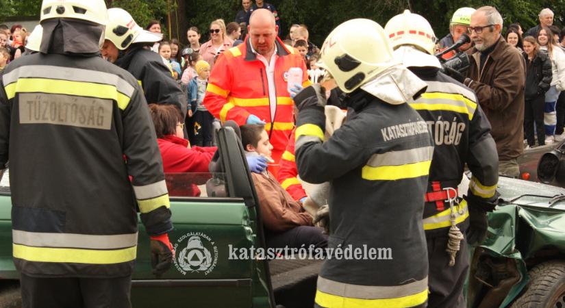 Püspökladányban ünnepelték Szent Flórián napját a tűzoltók idén