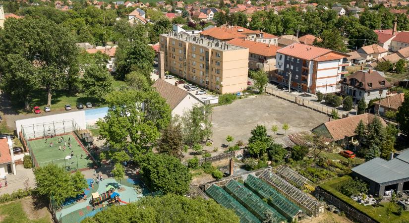 Már a tervpályázat díjainak kezelésére sincs pénz