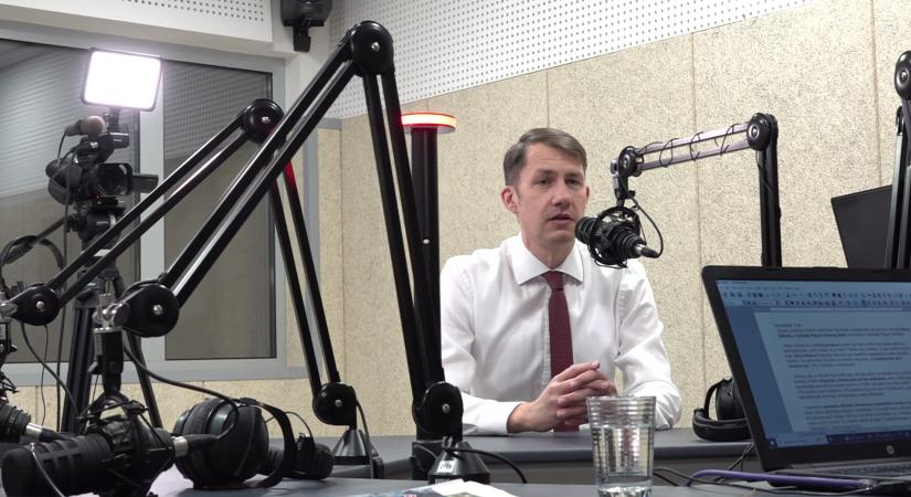 Dr. Pásztor Bálint: Kőkemény, vegytiszta politika az, ami hónapok óta Szerbiában zajlik