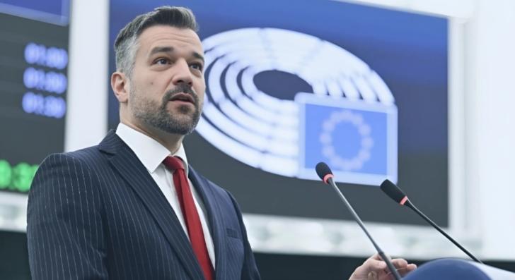 László András EP-képviselő: A bújtatott politikai lobbinak véget kell vetni!