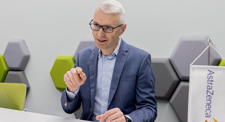 AstraZeneca-regionális vezető: Azért dolgozunk, hogy a rák ne legyen halálos ítélet