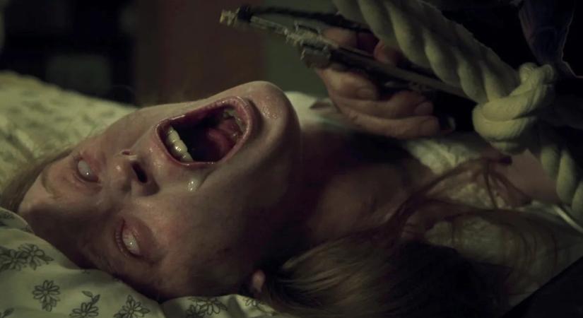 The Ritual előzetes: Al Pacino és Dan Stevens azokat ördögűzőket játssza, akik Az ördögűzőt inspirálták
