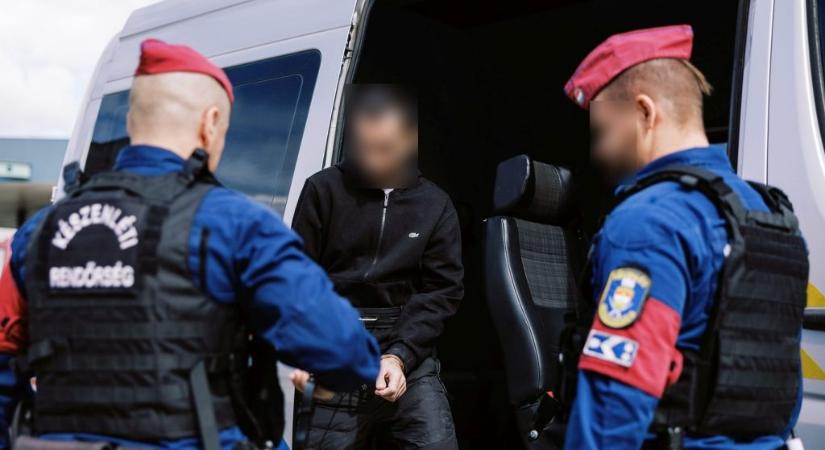 Brüsszel perel a reintegrációs őrizet miatt