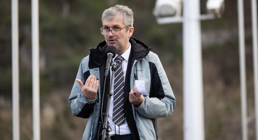Hadházy Ákos Fekete-Győr András mai bejelentéséről: „Annál rosszabb nem történhet az ellenzékkel, minthogy...”