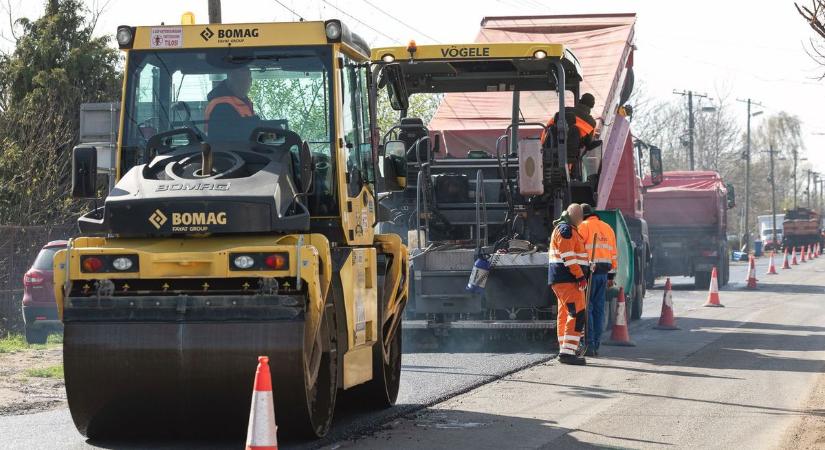 Megújul az Alkotmány köz és a Plochingen utca – újabb közútfejlesztések Oroszlányban
