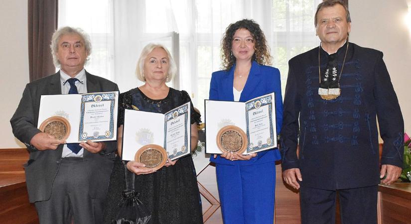 Beiktatták tisztségébe az új jászkun főkapitányt, aki különleges ígéretet tett a ceremónián – galériával, videóval