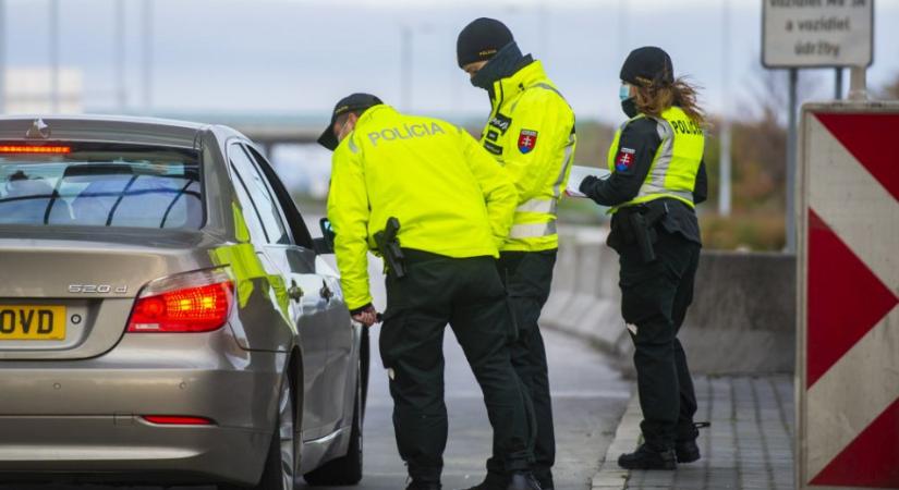 Továbbra is ellenőrzik a Magyarországgal és Ausztriával közös határátkelőket