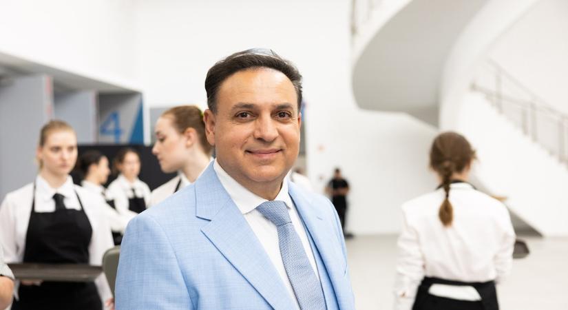 Mága Zoltán: „Elérkezhet a pillanat, amikor először ülhet magyar pápa Szent Péter székébe”