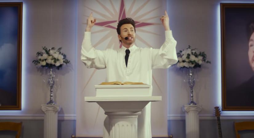 Megérkezett Ethan Coen sztárokkal teli fekete komédiája, a Honey Don't! első előzetese, benne a szektavezér Chris Evansszel, vagány beszólásokkal és persze puskákkal