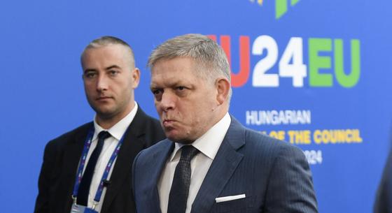 Fico Moszkvába utazott, de a katonai parádén nem vesz részt