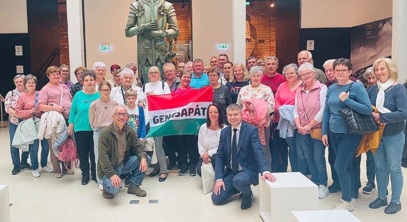 Gencsapátiak az Országházban
