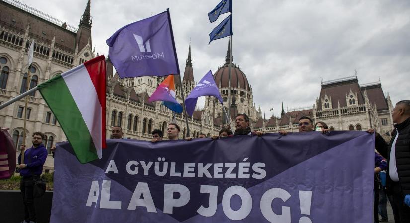 Politikai öngyilkosság felé tart a Momentum Mozgalom