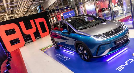Irányt vált a BYD, nem csak villanyautókat gyártanának Magyarországon