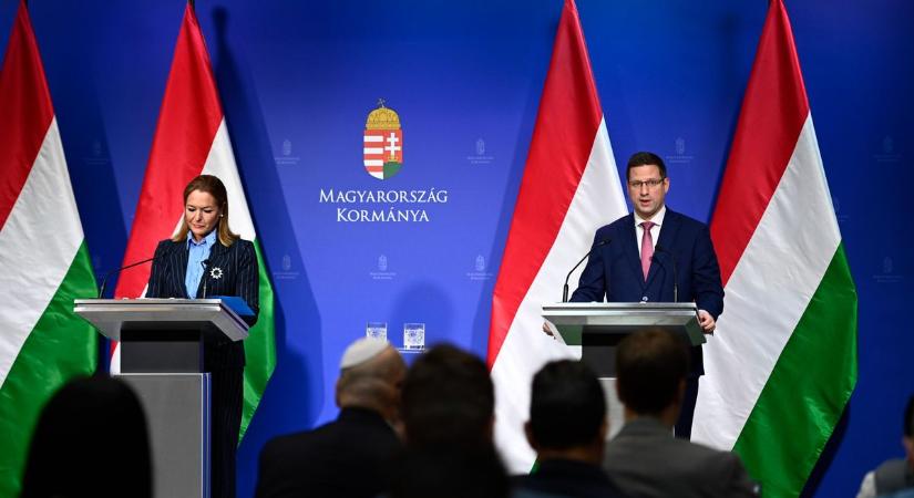 Gulyás: Ursula von der Leyen, és Manfred Weber világossá tették, hogy minél gyorsabban felvetetnék Ukrajnát az unióba (élő) – frissül