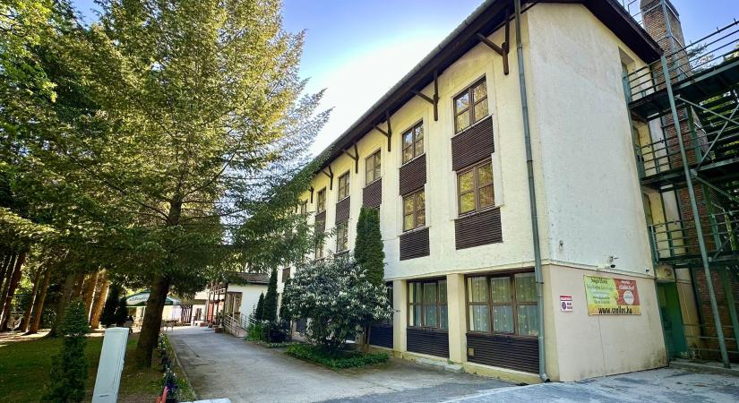 Fél évszázad után újraéled a Salgó Hotel a nógrádi hegyekben