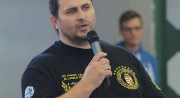 Szentesen emelik a mázsákat a legerősebb emberek